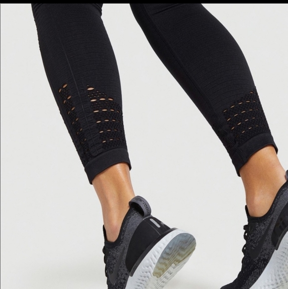 Gymshark 7/8 ENERGY+ SEAMLESS LEGGINGS- S - Picture 4 of 12
